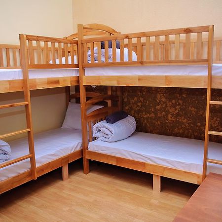 Golden Globus Hostel Kiew Exterior foto