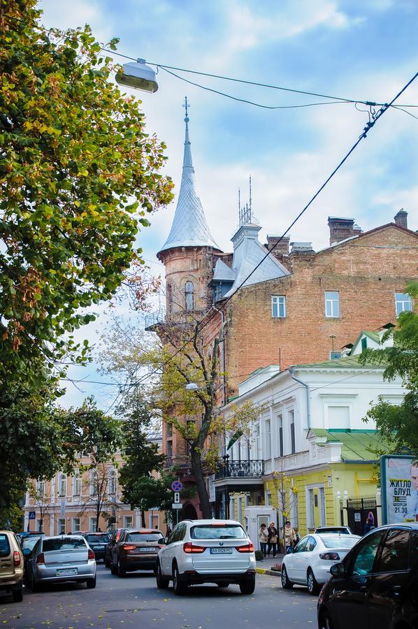 Golden Globus Hostel Kiew Exterior foto